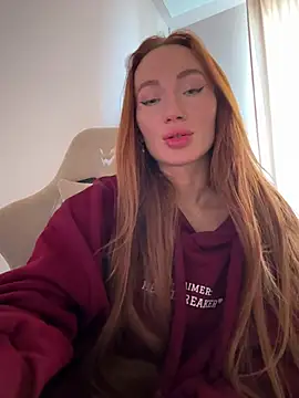 Snapshot of SerenaWest_ chatting on 9, 4, 2026 SerenaWest online show from 9, 4, 2026