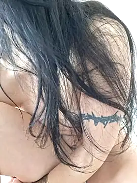 Snapshot of missbrowneyes_82 chatting on 10, 4, 2026 missbrowneyes 82 online show from 10, 4, 2026