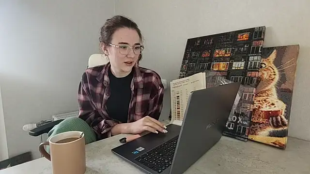 Snapshot of LaritaTocchio chatting on 24, 3, 2026 LaritaTocchio online show from 24, 3, 2026