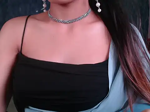 Snapshot of Naughty_Nisha19 chatting on 6, 4, 2026 Naughty Nisha19 online show from 6, 4, 2026