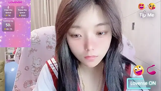 Snapshot of Puting_q chatting on 13, 4, 2026 Puting q online show from 13, 4, 2026