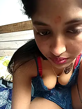 Snapshot of Pari_lovers chatting on 18, 4, 2026 Pari lovers online show from 18, 4, 2026