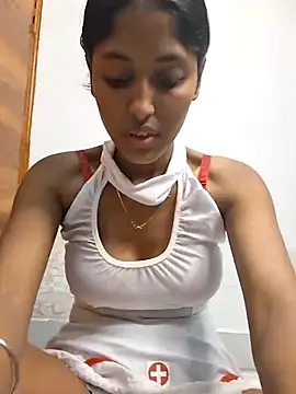 Snapshot of Pari_lovers chatting on 20, 4, 2026 Pari lovers online show from 20, 4, 2026
