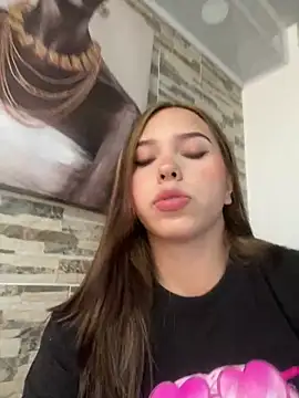 Snapshot of lunacandy_0 chatting on 3, 4, 2026 lunacandy 0 online show from 3, 4, 2026