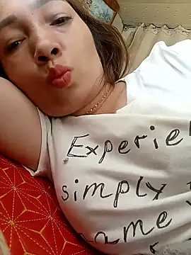 Snapshot of Sury_sexyy chatting on 20, 5, 2026 Sury sexyy online show from 20, 5, 2026