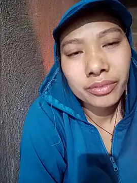 Snapshot of Leiley_98 chatting on 18, 3, 2026 Leiley 98 online show from 18, 3, 2026