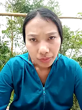 Snapshot of Leiley_98 chatting on 19, 3, 2026 Leiley 98 online show from 19, 3, 2026