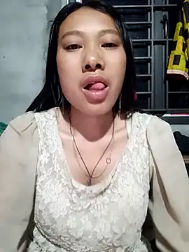 Snapshot of Leiley_98 chatting on 29, 3, 2026 Leiley 98 online show from 29, 3, 2026