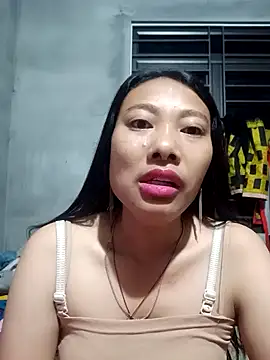 Snapshot of Leiley_98 chatting on 29, 4, 2026 Leiley 98 online show from 29, 4, 2026