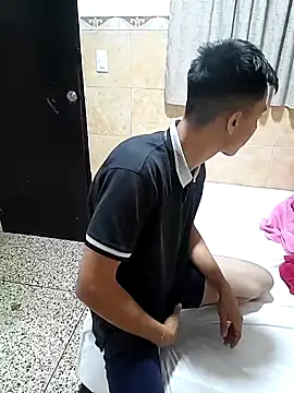 Snapshot of Sjshwhwh chatting on 27, 4, 2026 Sjshwhwh online show from 27, 4, 2026