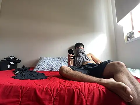 Snapshot of latingaycouple chatting on 19, 3, 2026 latingaycouple online show from 19, 3, 2026