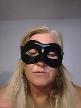 Snapshot of Andreaogien chatting on 17, 7, 2026 Andreaogien online show from 17, 7, 2026