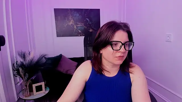 Snapshot of AmeliaDateri chatting on 28, 3, 2026 AmeliaDateri online show from 28, 3, 2026