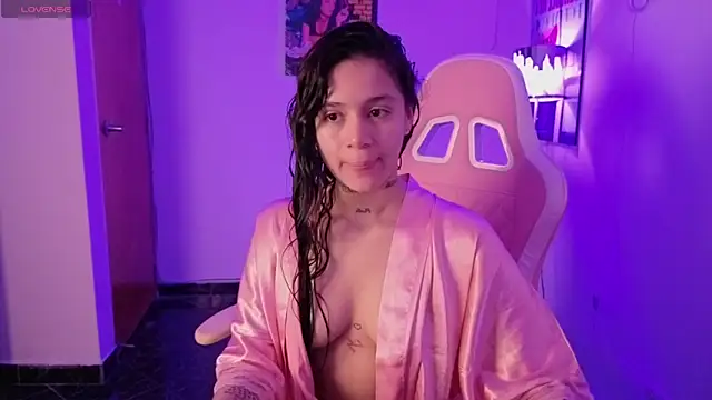 Oliviasims online show from 23, 3, 2026