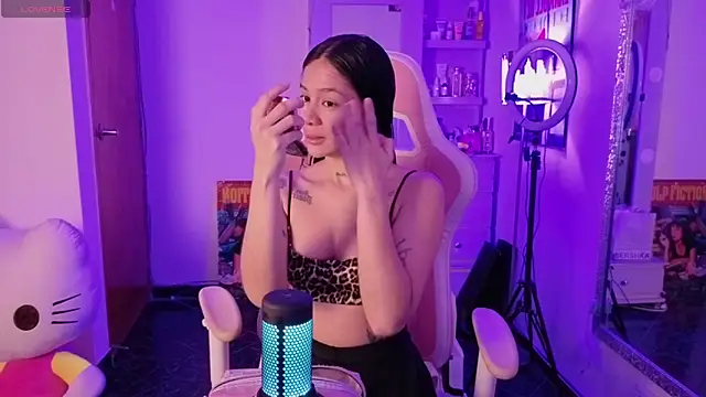 Oliviasims online show from 22, 4, 2026