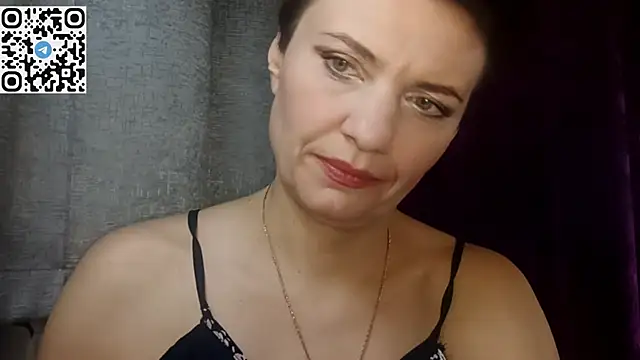 Snapshot of HotMamaQueen234 chatting on 13, 4, 2026 HotMamaQueen234 online show from 13, 4, 2026