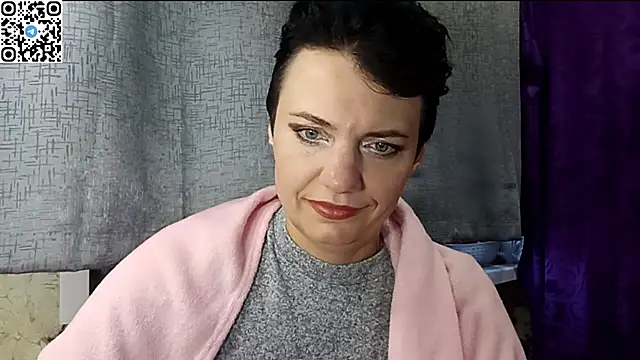 Snapshot of HotMamaQueen234 chatting on 20, 4, 2026 HotMamaQueen234 online show from 20, 4, 2026