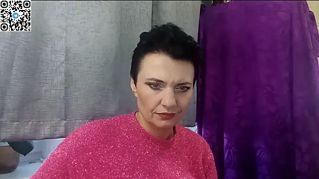 Snapshot of HotMamaQueen234 chatting on 21, 4, 2026 HotMamaQueen234 online show from 21, 4, 2026