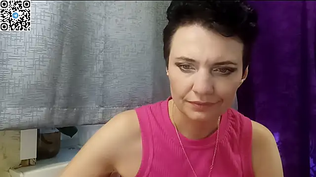 Snapshot of HotMamaQueen234 chatting on 27, 4, 2026 HotMamaQueen234 online show from 27, 4, 2026