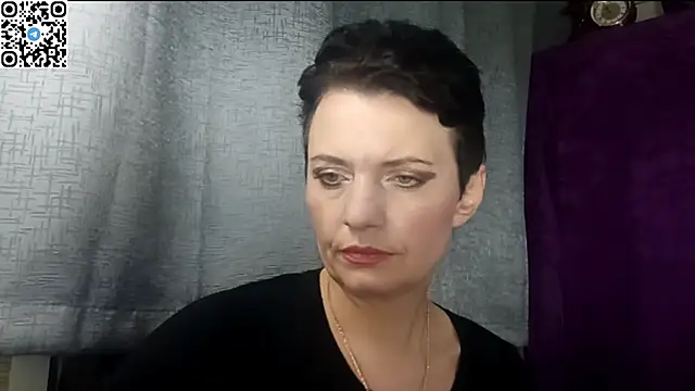 Snapshot of HotMamaQueen234 chatting on 1, 5, 2026 HotMamaQueen234 online show from 1, 5, 2026
