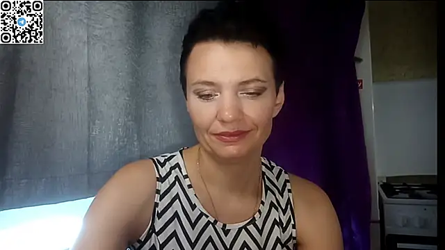 HotMamaQueen234 online show from 2, 7, 2026