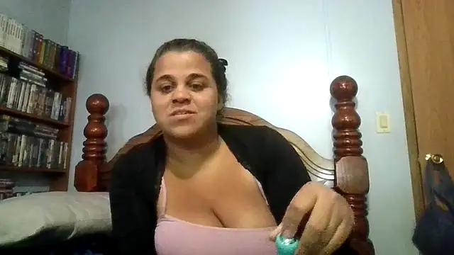Snapshot of Celestee6969 chatting on 13, 4, 2026 Celestee6969 online show from 13, 4, 2026