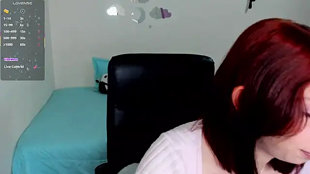 Snapshot of laurita_Olssen27 chatting on 14, 4, 2026 laurita Olssen27 online show from 14, 4, 2026