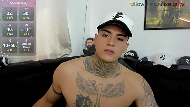 Snapshot of sweetlatinoboy chatting on 1, 4, 2026 sweetlatinoboy online show from 1, 4, 2026