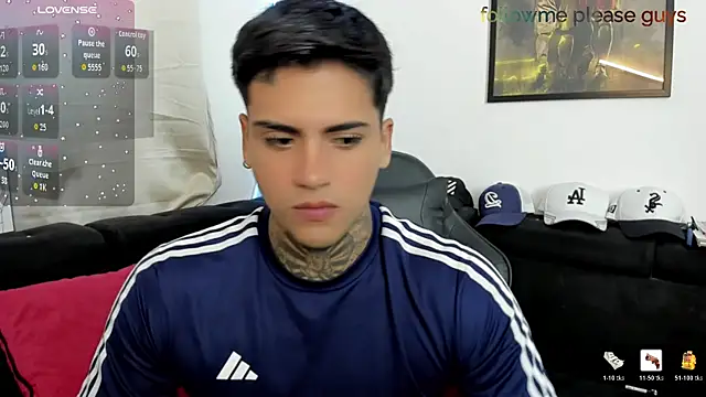 Snapshot of sweetlatinoboy chatting on 7, 4, 2026 sweetlatinoboy online show from 7, 4, 2026
