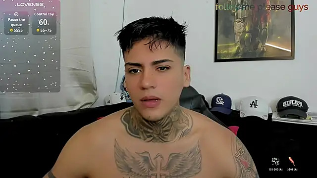 Snapshot of sweetlatinoboy chatting on 12, 4, 2026 sweetlatinoboy online show from 12, 4, 2026