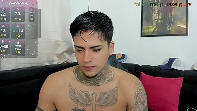 Snapshot of sweetlatinoboy chatting on 1, 5, 2026 sweetlatinoboy online show from 1, 5, 2026