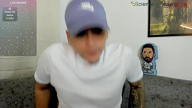 sweetlatinoboy online show from 9, 6, 2026