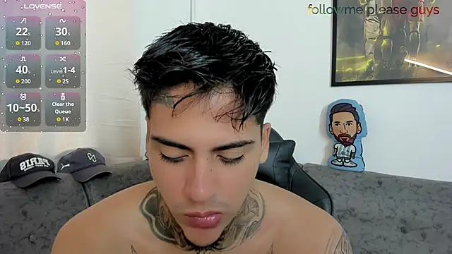 sweetlatinoboy online show from 22, 6, 2026