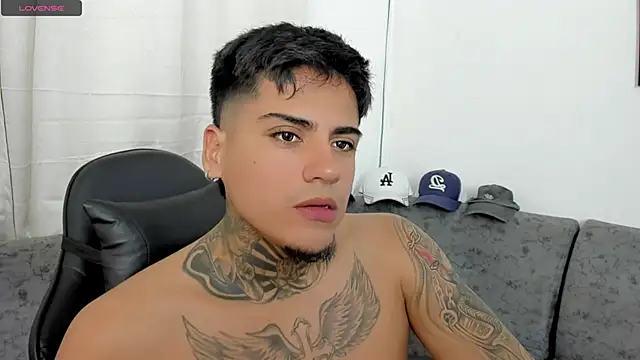sweetlatinoboy online show from 28, 6, 2026