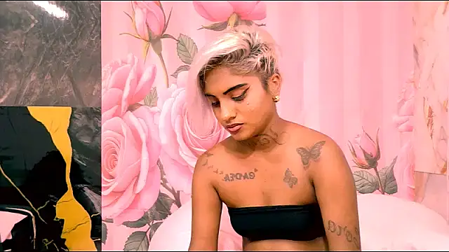 Snapshot of indian_barbie chatting on 2, 4, 2026 indian barbie online show from 2, 4, 2026