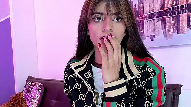 Snapshot of Sofy_Durand chatting on 30, 3, 2026 Sofy Durand online show from 30, 3, 2026