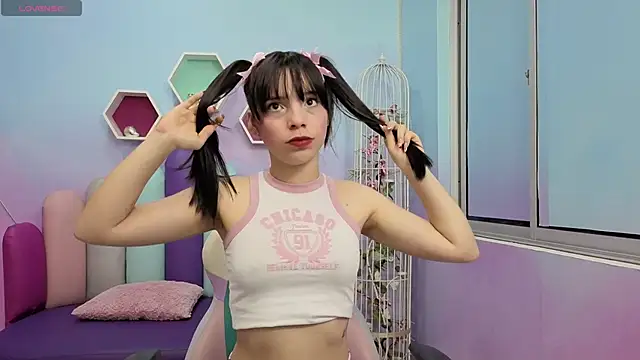 Isaa Skinny online show from 8, 5, 2026