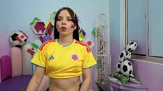 Isaa Skinny online show from 18, 6, 2026