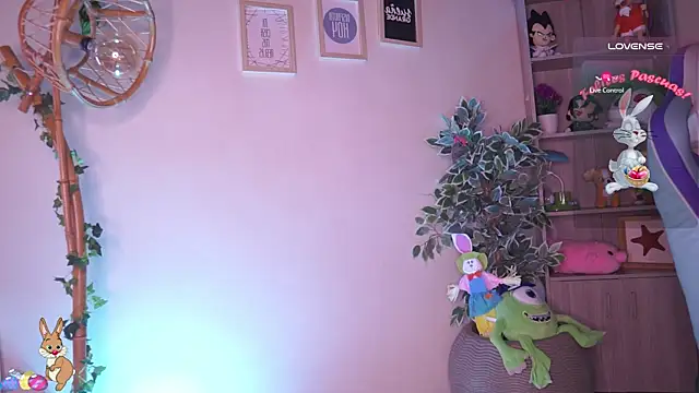 Snapshot of Megan_Starling chatting on 6, 4, 2026 Megan Starling online show from 6, 4, 2026