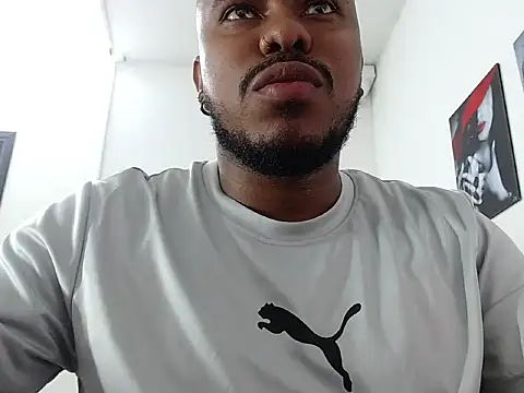 Snapshot of Alessandro_Hamed chatting on 7, 4, 2026 Alessandro Hamed online show from 7, 4, 2026