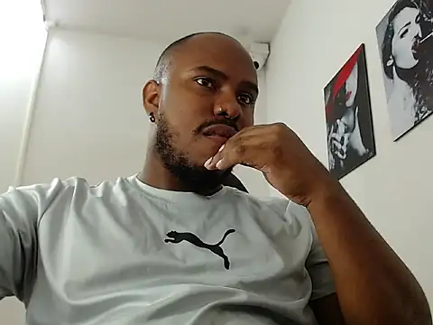 Snapshot of Alessandro_Hamed chatting on 23, 4, 2026 Alessandro Hamed online show from 23, 4, 2026