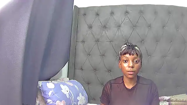 Snapshot of Sexy-Dinamy chatting on 29, 3, 2026 Sexy-Dinamy online show from 29, 3, 2026