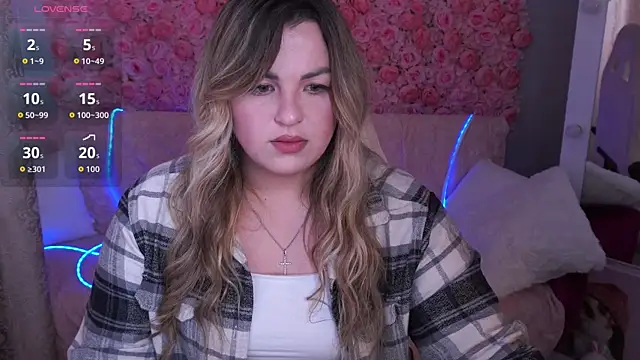 Snapshot of AlissyaGrayy chatting on 23, 4, 2026 AlissyaGrayy online show from 23, 4, 2026