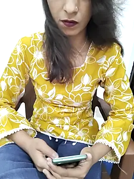 Snapshot of myra77 chatting on 25, 4, 2026 myra77 online show from 25, 4, 2026