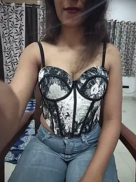 myra77 online show from 8, 6, 2026