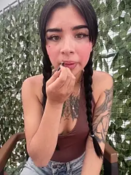 Snapshot of Shalom_pink18 chatting on 20, 3, 2026 Shalom pink18 online show from 20, 3, 2026