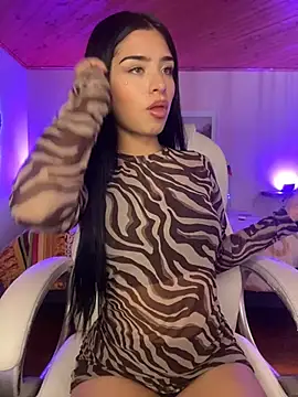 Snapshot of Shalom_pink18 chatting on 20, 6, 2026 Shalom pink18 online show from 20, 6, 2026