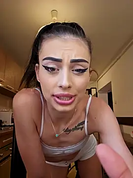 Crazy Brunette online show from 18, 3, 2026