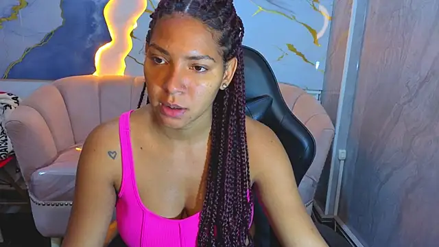 Snapshot of Scarletth_b chatting on 28, 4, 2026 Scarletth b online show from 28, 4, 2026