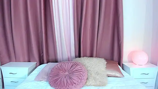 Snapshot of sweet_aura31 chatting on 26, 3, 2026 sweet aura31 online show from 26, 3, 2026